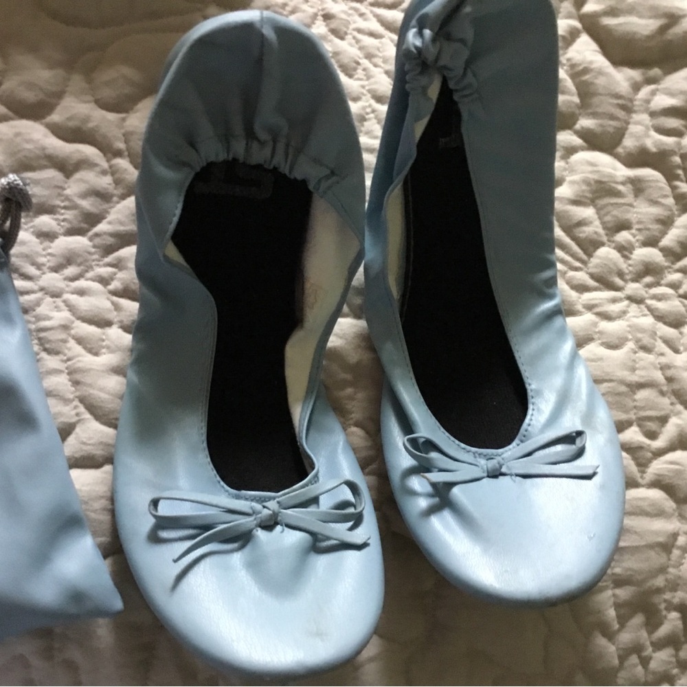 Silky Toes Light Blue flats